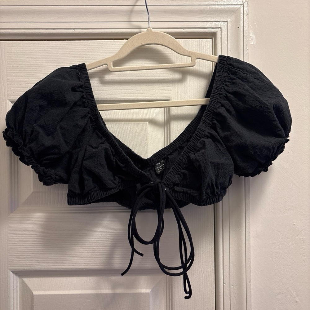 SHEIN Black Puff-Sleeve Tie-Front Crop Top